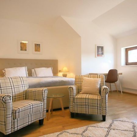 Prague Expat House Apartamento Exterior foto