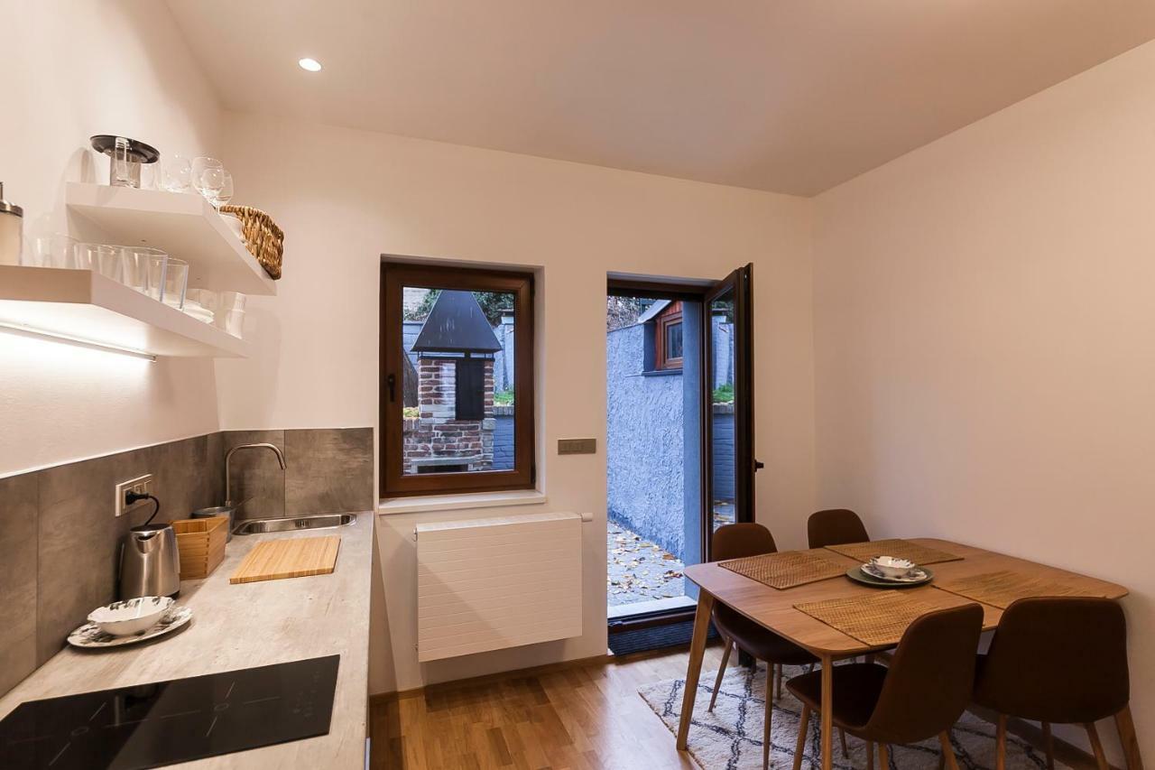 Prague Expat House Apartamento Exterior foto