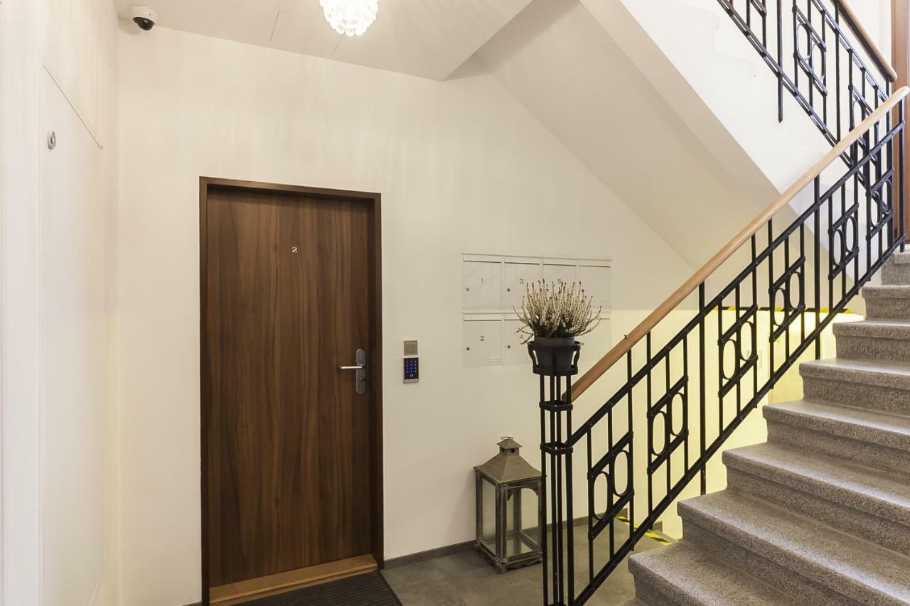 Prague Expat House Apartamento Exterior foto