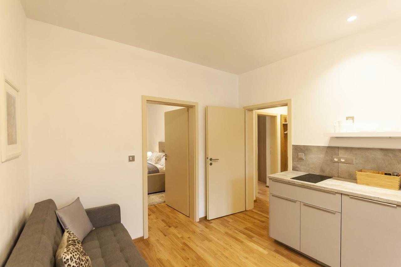 Prague Expat House Apartamento Exterior foto