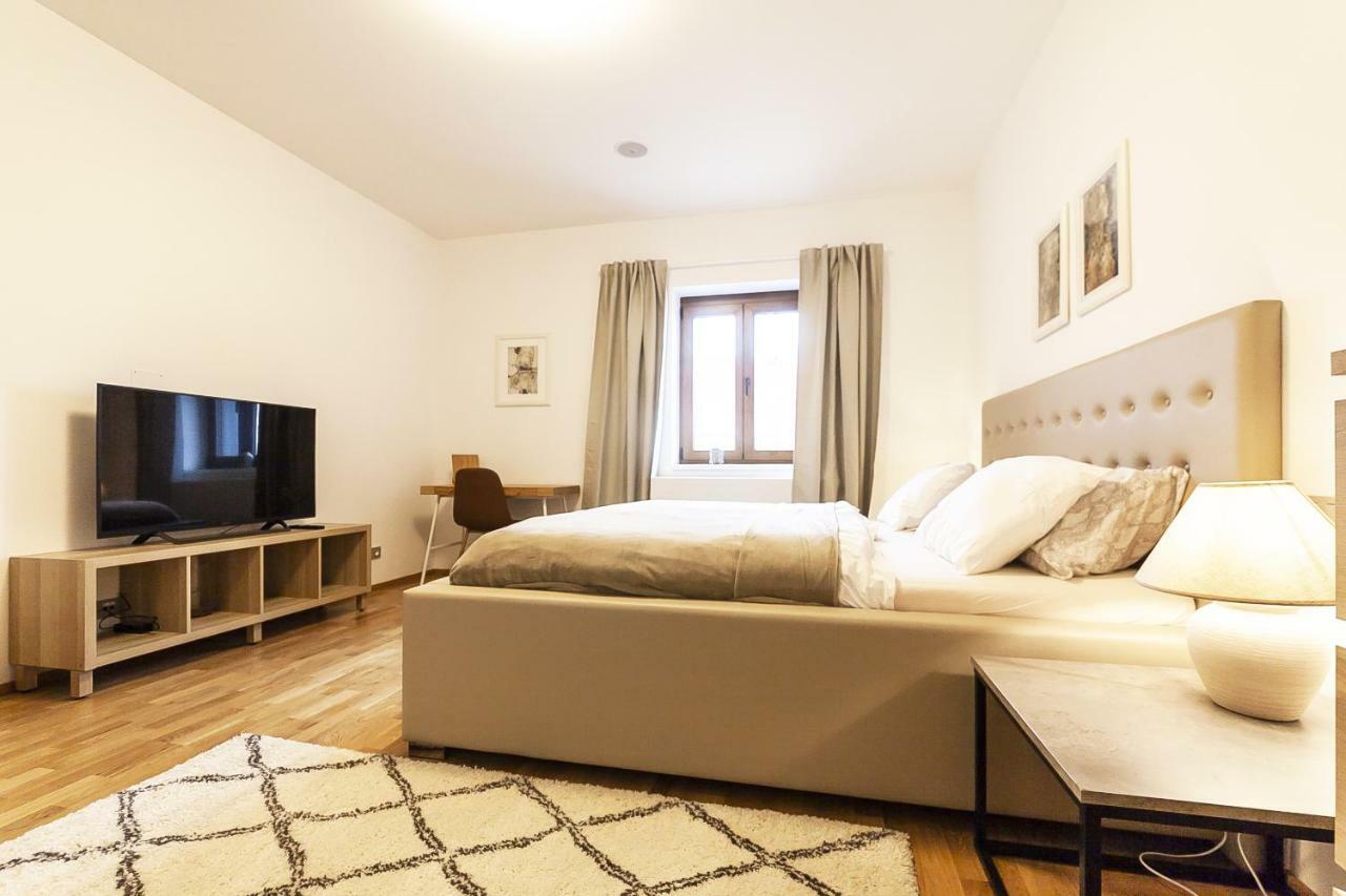 Prague Expat House Apartamento Exterior foto