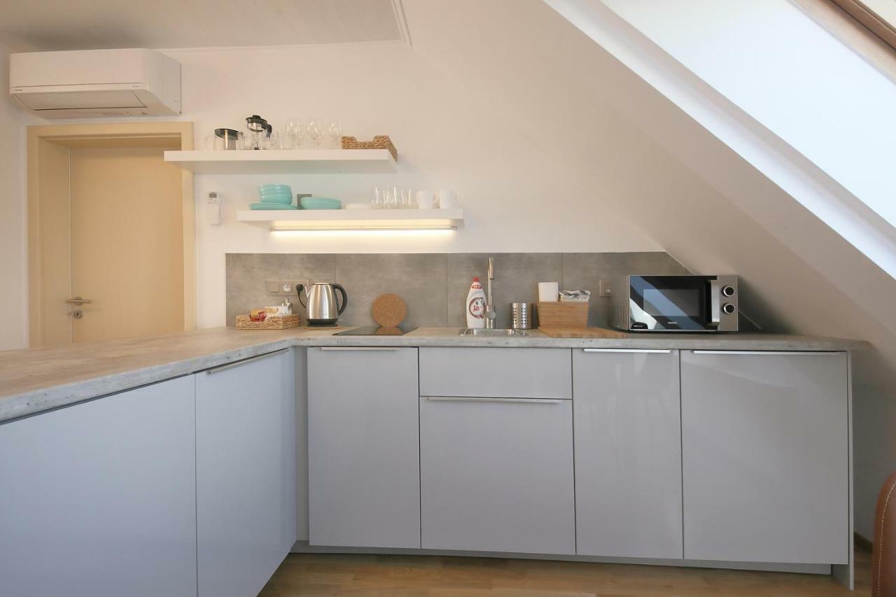 Prague Expat House Apartamento Exterior foto