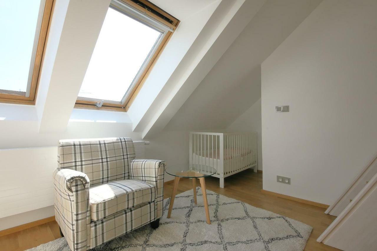Prague Expat House Apartamento Exterior foto
